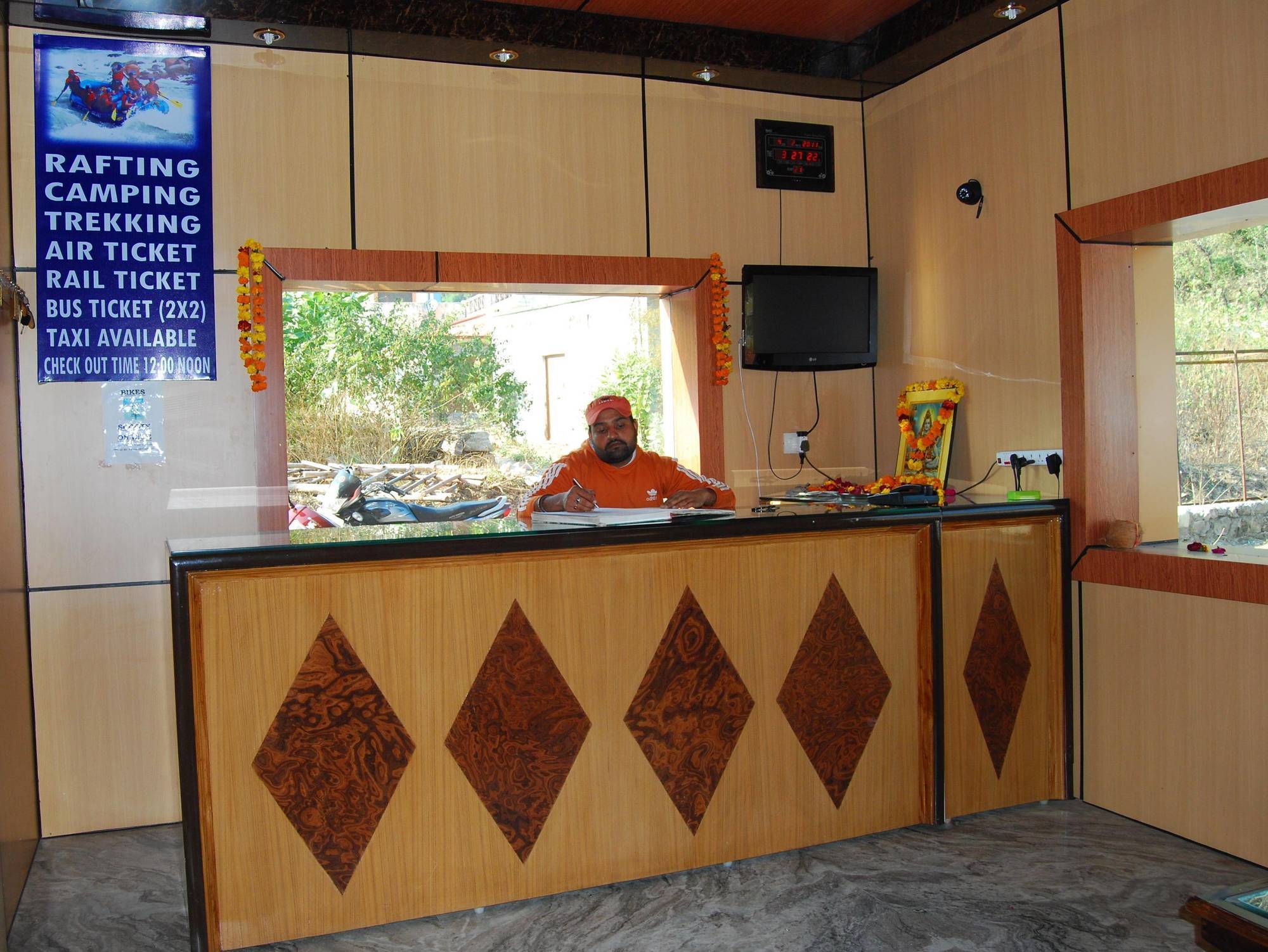 Hotel Shiv Ganga Rishikesh Ngoại thất bức ảnh